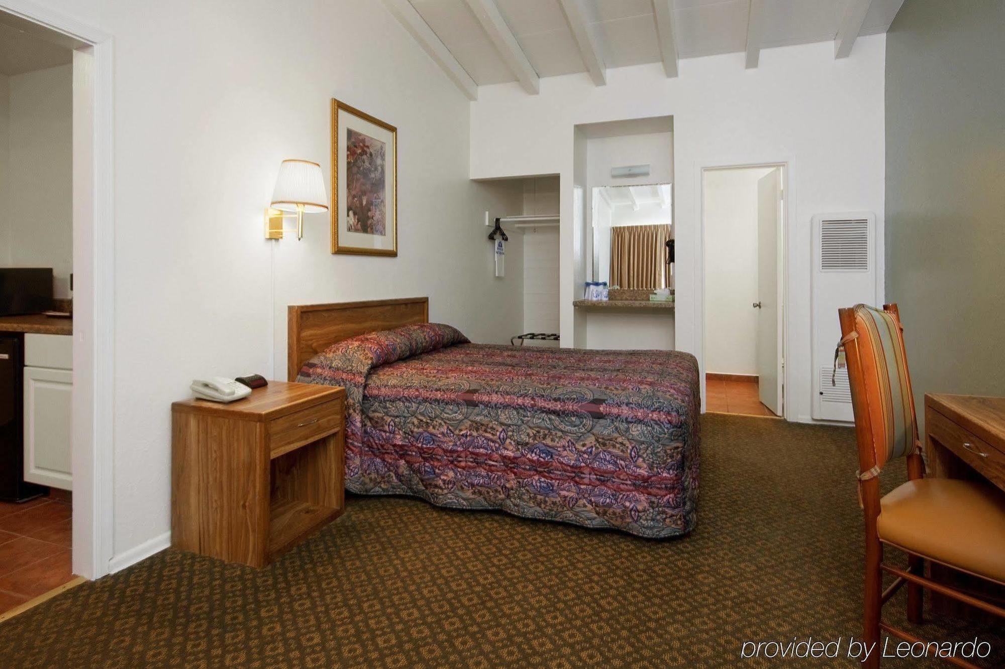 Americas Best Value Inn & Suites Bisbee Oda fotoğraf